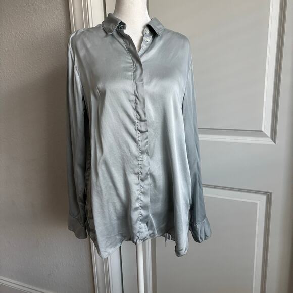 Vince Women’s 100% Silk Classic Straight Shirt Gray Button Down M Washed Satin - Picture 1 of 11